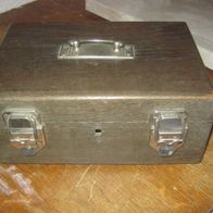 Vintage Aufbewahrung- Kiste für Schreibset ----eb----