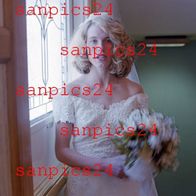 PHOTO - EROTIK - 2/4 EROTIK - PRETTY MODEL in Wedding Dress #63