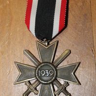 Original Kriegsverdienstkreuz mit Schwerter 2. Klasse o. Hersteller (8)