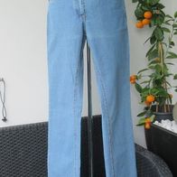 NEU: Damen Stretch Jeans "Womanwoman" Gr. 36 Bell Bottom Schnitt stone washed