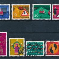 2332 - BRD Briefmarken Michel Nr 664,670-673,679,688,709 gest. Jahrgang 1971