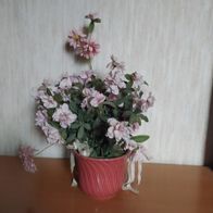 Künstliche Blumen mit Topf -----5/23------