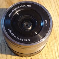 Sony Alpha SELP1650 16-50 mm F/3.5-5.6 E PZ OSS Objektiv
