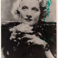Marlene Dietrich (1901-1992) - alte, orig. sign. AK (5415)