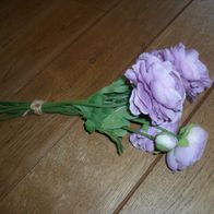 lila farbende Ranunkel, Kunstpflanze, Kunstblume, Dekoration