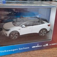 VW ID.4 Miniatur-Sammler-Modell Auto 1:43 / Ausggegeben an VW Mitarbeiter RAR !