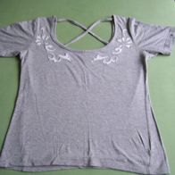 HSM Damen T-Shirt Gr.M grau weiß Stoffstickerei tiefer Rückenausschnitt Kreuzbändern