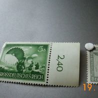 2 Marken GDR/ DR-Fallschirmjäger-Dienstmarke der Partei mit WZ4=Hakenkreuz * * (16)