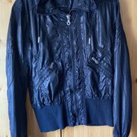 schwarze leichte Jacke Gr. 38 (4628 + 4630)