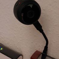Mini Überwachungskamera 1080P, WiFi Kamera mit Bewegungserkennung und 150° Weitwinkel