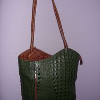 Handtasche, Schultertasche, Design Tasche, Rucksack, 2 in 1 Handbag Kroko Look Grün-B