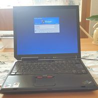 Laptop IBM ThinkPad und passende Laptop Dockingstation
