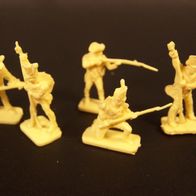 5 Diorama vollplastische Militär-Kunststofffiguren