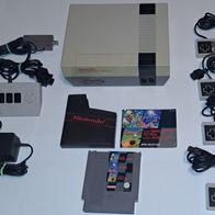 Nintendo Entertaiment System (NES) mit Zubehörpaket