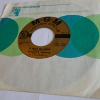 Herman´s Hermits - Just A Little Bit Better / A Must To Avoid 7" US