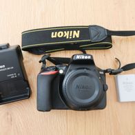 NIKON D3500 Spiegelreflexkamera 24.2MP