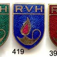 3 verschiedene Schwesternbroschen : RVH = Royal Victoria Hospital Belfast, emailliert