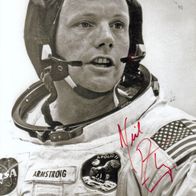 Raumfahrt: Neil Armstrong (1930-2012) - orig. sign. Großfoto (2)