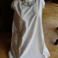 Vintage Unterkleid Nachthemd Baumwolle weiß Spitze Knöpfe auf Schultern ca 44