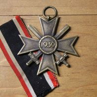 Original Kriegsverdienstkreuz mit Schwerter 2. Klasse o. Hersteller (25)
