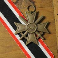Original Kriegsverdienstkreuz mit Schwerter 2. Klasse ohne Hersteller (27)