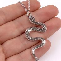 Halskette mit Schlangen Anhänger aus Edelstahl anlaufsicher Top-Tier Design