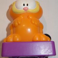 DA Burger King Garfield Figur auf rollendem Sockel älter gut erhalten