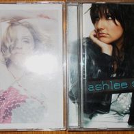 2 Maxi CDs: Madonna - American Pie (2000) & Ashlee Simpson - La La (2005)