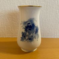 Meissen "Aquatinta" - Kleine Vase mit blau-weißem Blumenmotiv