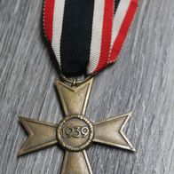 Original Kriegsverdienstkreuz ohne Schwerter 2. Klasse ohne Hersteller (2)