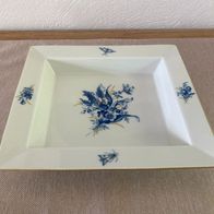 Meissen "Aquatinta" - Vide Poche mit blau-weißem Blumenmotiv 20,9 cm x 18,3 cm
