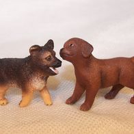 2 Schleich Figuren - Schäferhund Welpe und Labrador Retriever Welpe