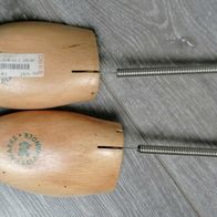 Schuhspanner Gr. 43 Holz von Salamander