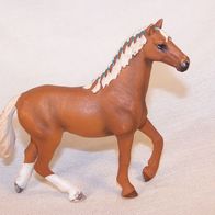 Schleich Pferd 2016 - Englische Vollblutstute m. geflochtener Mähne, 42360