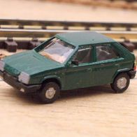 Skoda Favorit ´87 - ´94, dunkelgrün, DDR, Kleinserie, Ep4, minimodels, Spur N