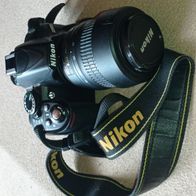 Nikon D3100 SLR-Digitalkamera 14,2 MP mit Objektive