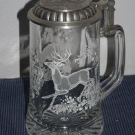Bierkrug Glas mit Zinndeckel, Hirschmotiv