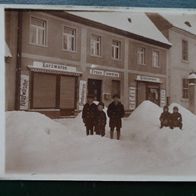 Gröbzig i. Anh.: Wohn- u. Geschäftshaus (Bernburger Str. 8), Foto-Ak um 1930