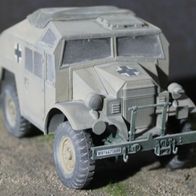 Maßstab 1:35 Quad Gun Traktor Beute DAK gebaut und gealtert