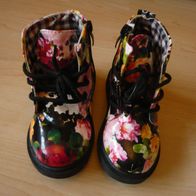 Neu Mädchen Gothic Hippie Punk Boots Schuhe schwarz Blumen 26
