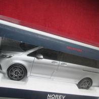 Mercedes Benz V-Klasse AMG Line silber 1:18 Norev
