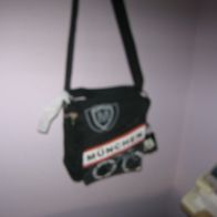 BR-18.1 Britzz, Umhängetasche, Handtasche, Städtetasche, Schultertasche,  City Bags,