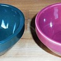 Keramik Schale 2 Stück in "grün" & "violett" - ALT & unbenutzt - wie NEU !
