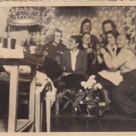 3 alte Fotos Vintage. Party Geburtstag 1943. ( G5 )