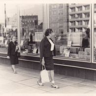 altes Fotos Vintage. altes Ladengeschäft Schaufenster. ( G5 )