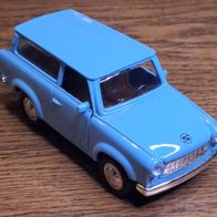 Trabant Kombi hellblau Trabi Modellauto