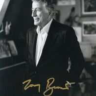 Tony Bennett (1926-2023) - orig. sign. Grossfoto