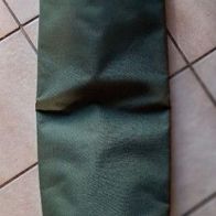 Neu! Trakker Magic Größe: 77 x 17cm Grün Rutenauflage Angel Rod Pod Tasche