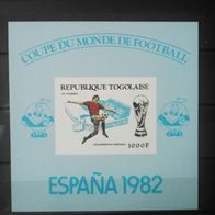 Togo Fussball WM 1982 mit Stadion vom FC Valencia Block auf Kartonpapier * *