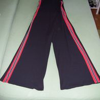 Stradivarius Overall Rippenstrick Sexy Stretch Schwarz Rot Weiß Streifen Gr. M